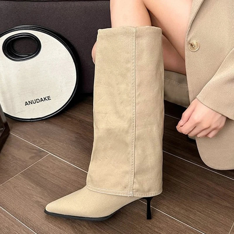 Botas altas de piel con tacón grueso