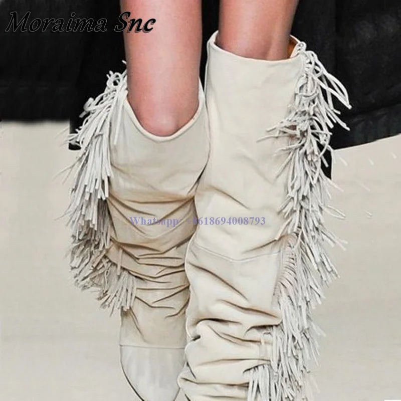 Nuevas botas blancas con flecos