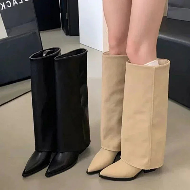 Botas altas de piel con tacón grueso