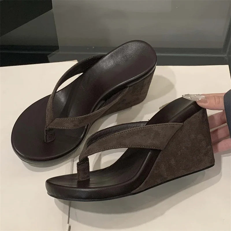 Chanclas con plataforma verano 2025