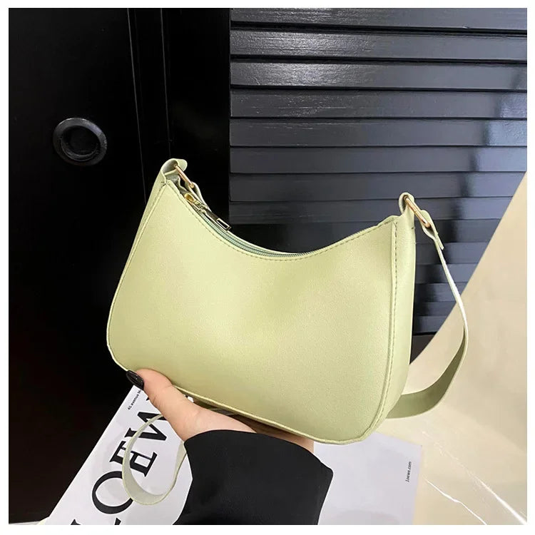 pequeños bolsos elegantes